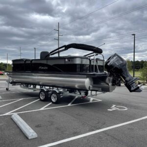 2022 Manitou 23 Aurora LE RF VP Pontoon, Boat for Sale