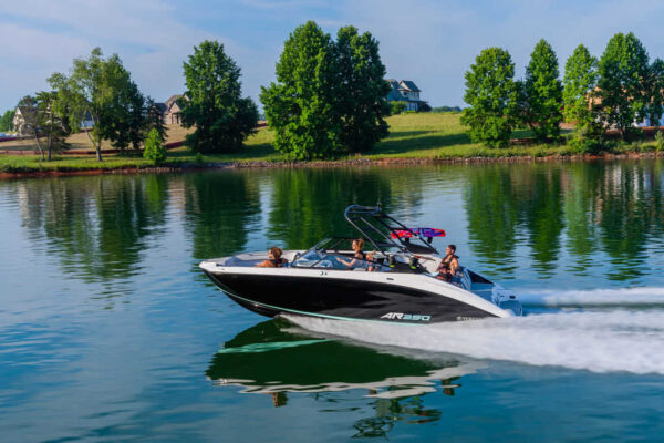 2023 Yamaha Marine AR250 Ski and Wakeboard boat, Boat for Sale