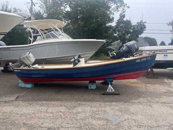 1998 HOLBY BRISTOL 17 Center Console, Boat for Sale