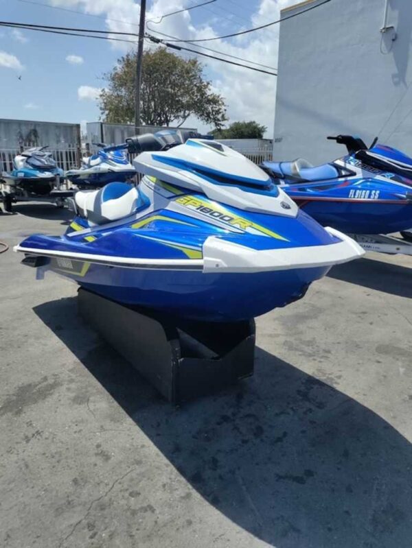 2019 Yamaha WaveRunners GP1800R Personal Watercraft, Personal Watercraft for Sale