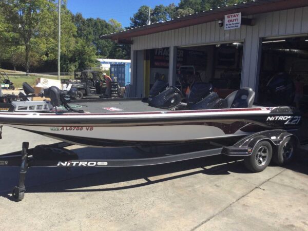 2019 Nitro Z21 Bass Boat, Boat for Sale